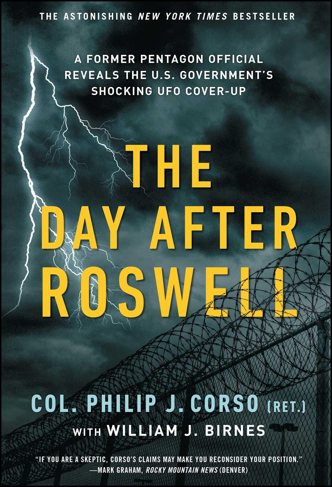 Cover image for The Day After Roswell