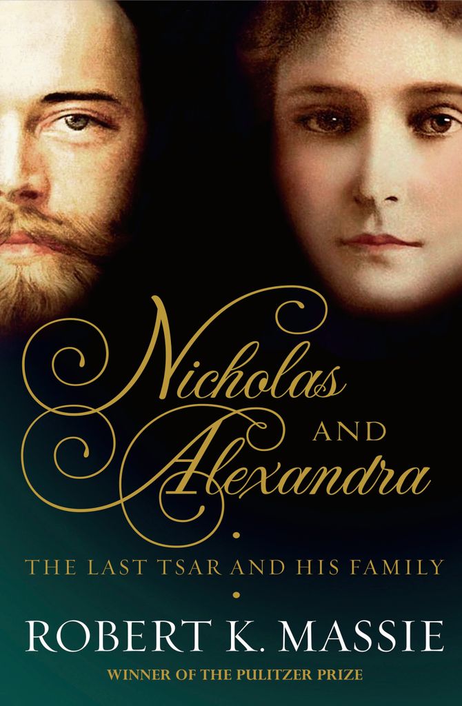 Cover image for Nicholas and Alexandra