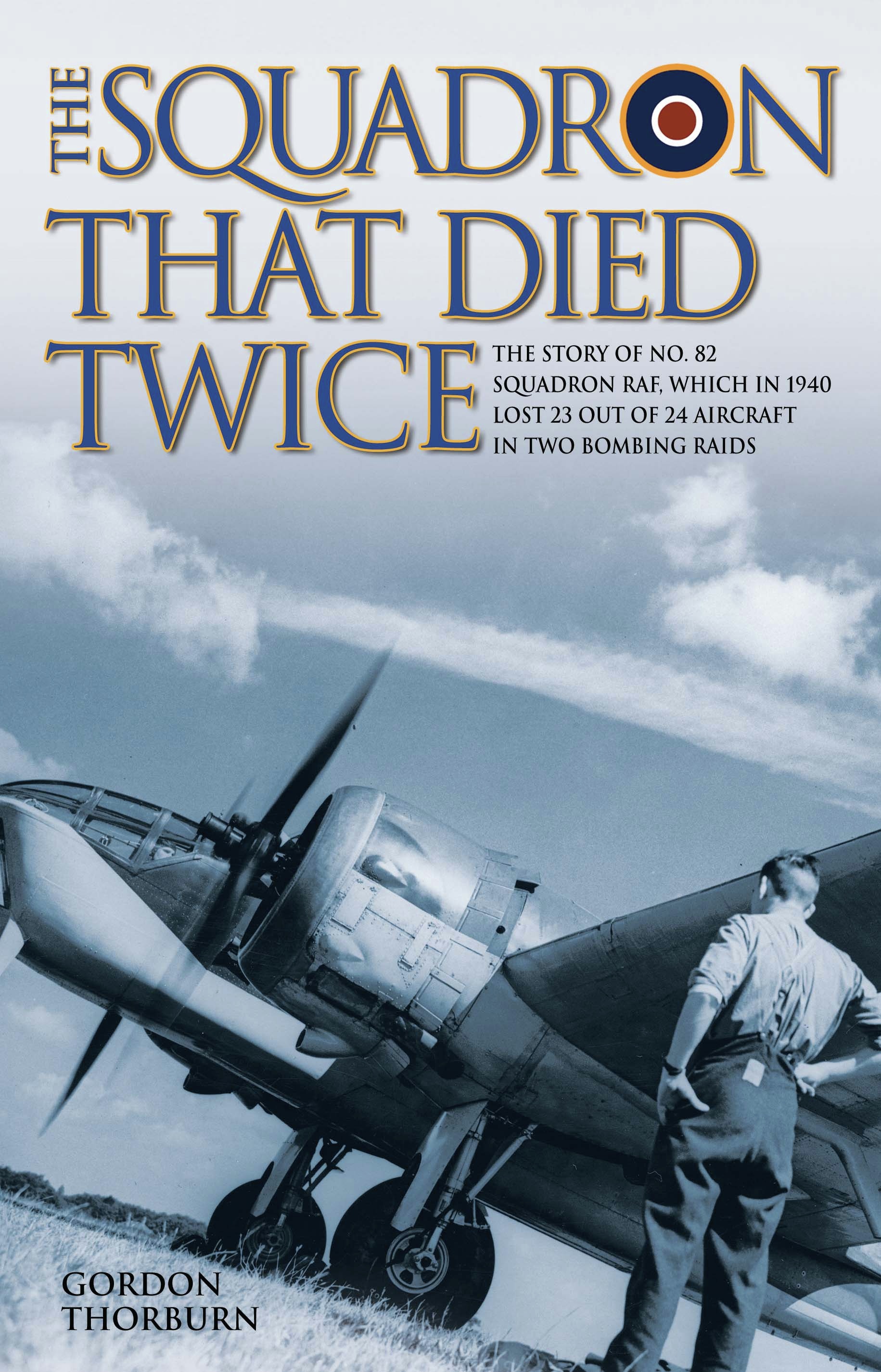 Cover image for The Squadron That Died Twice