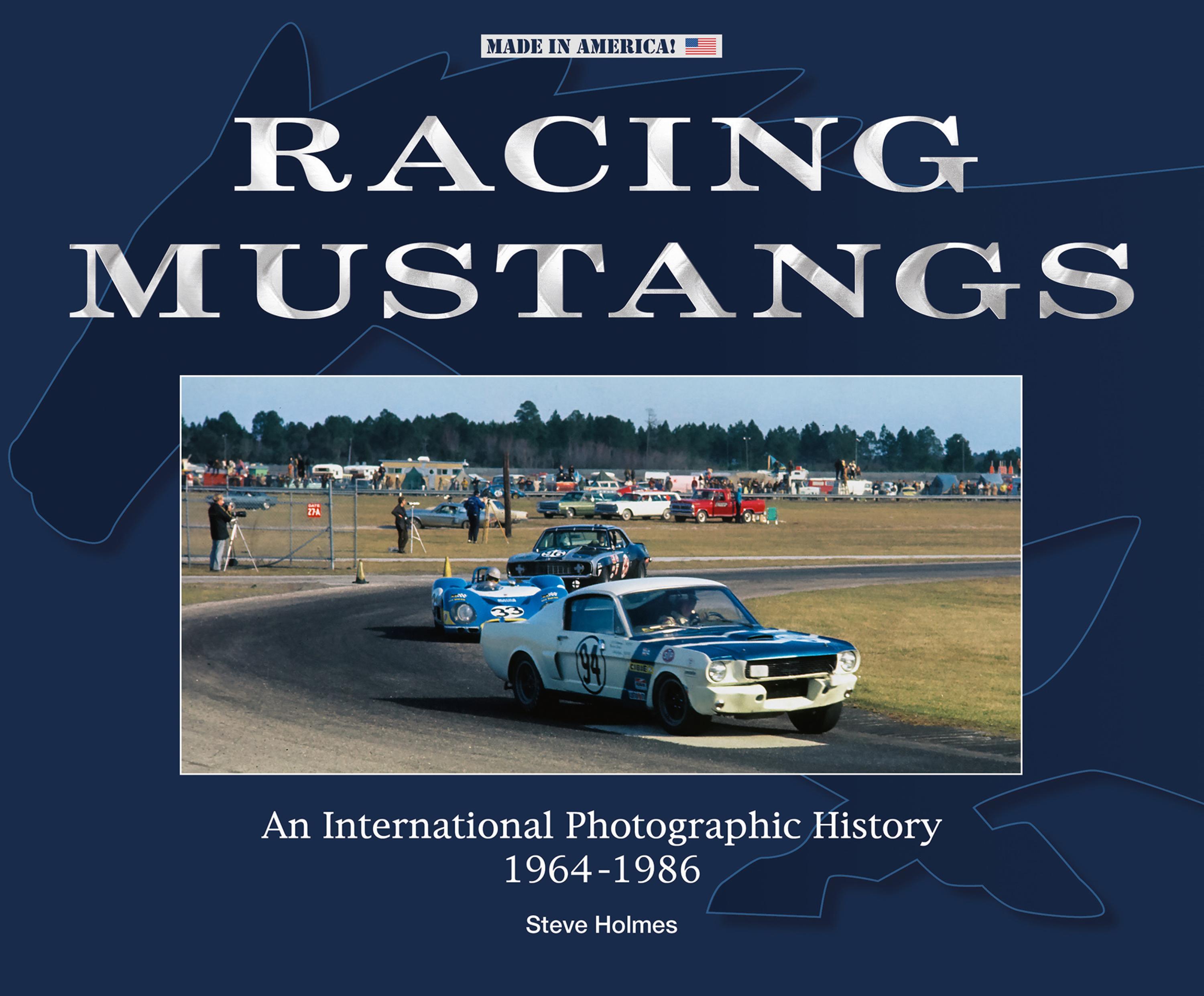 Cover image for Racing Mustangs