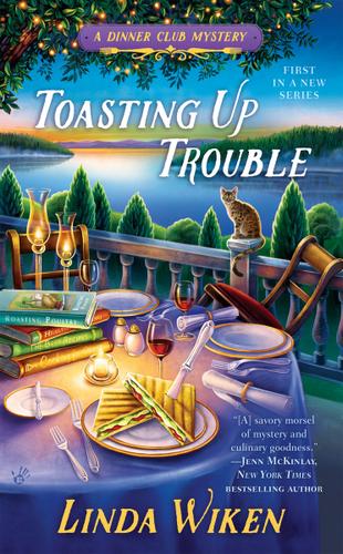 Cover image for Toasting Up Trouble
