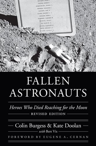 Cover image for Fallen Astronauts