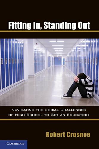 Cover image for Fitting In, Standing Out