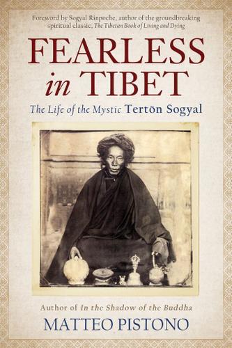 Cover image for Fearless in Tibet