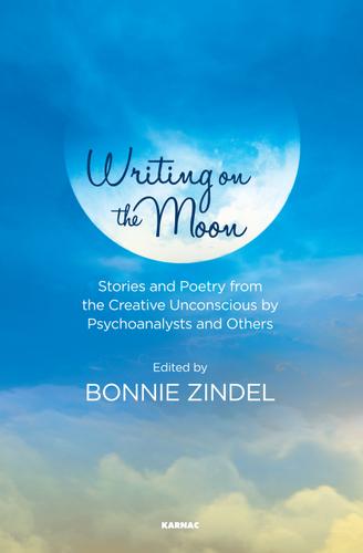 Cover image for Writing on the Moon